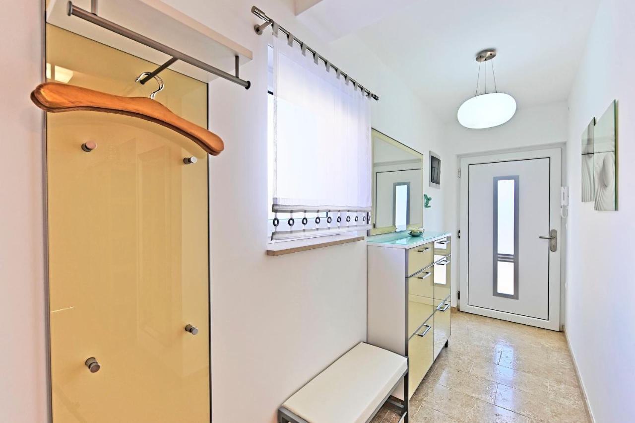 PUY Casa Tara Three-Bedroom Holiday Home מראה חיצוני תמונה