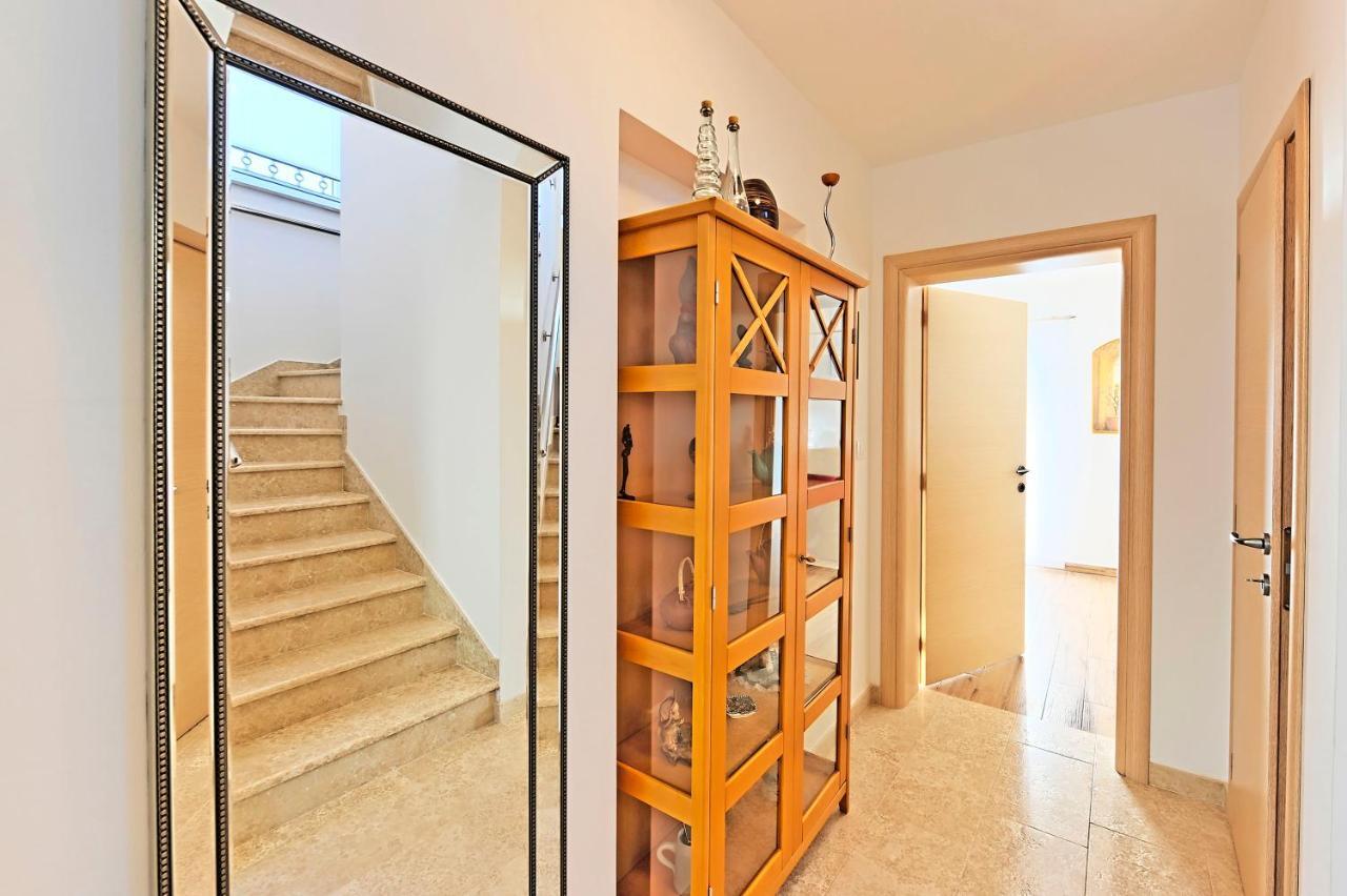 PUY Casa Tara Three-Bedroom Holiday Home מראה חיצוני תמונה